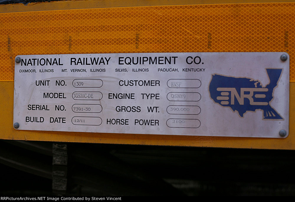 BNSF NRE 3GS21C #1309 builder plate. 